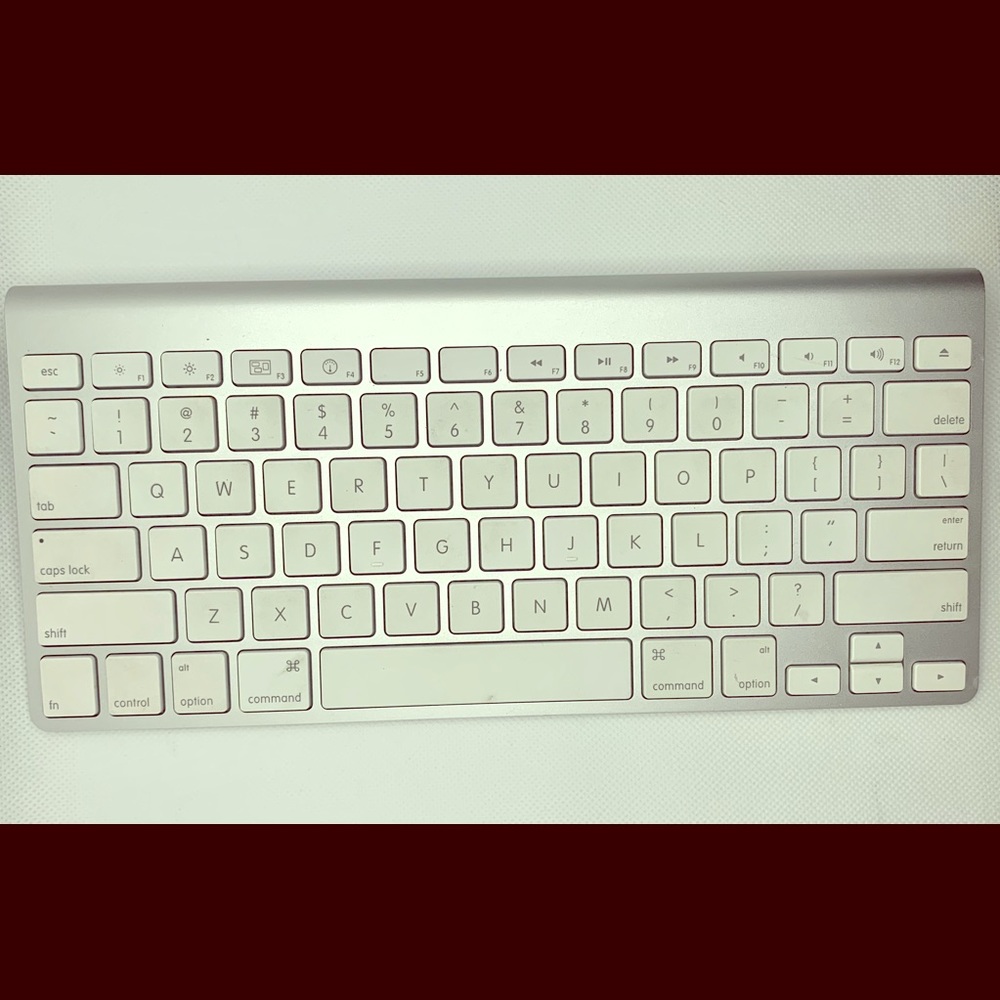 Apple wireless Magic Keyboard